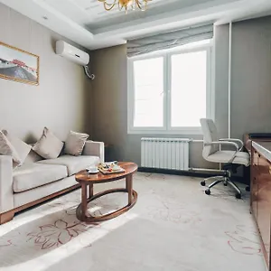 Soluxe Hotel